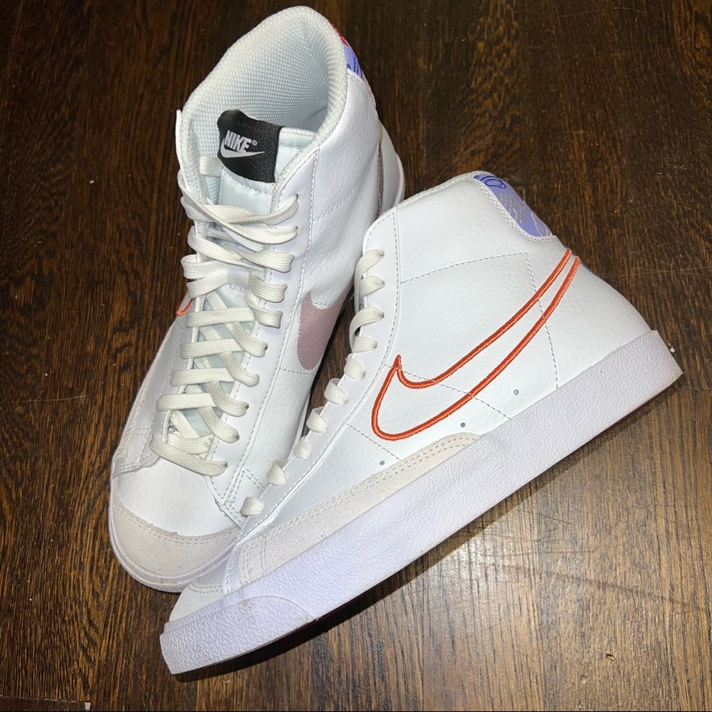 NIKE PINK BLAZERS WOMENS